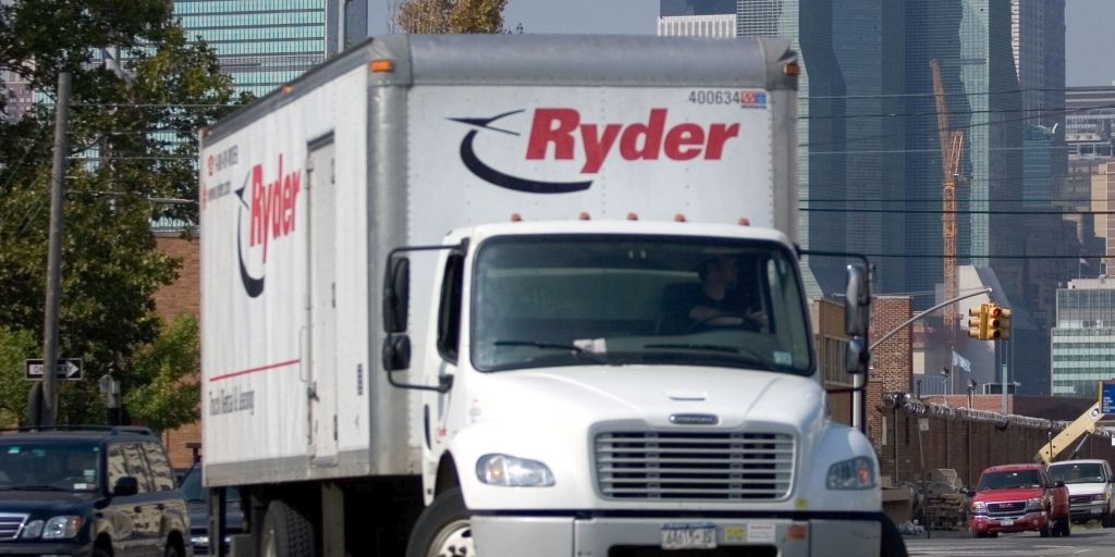 Ryder System offers lump sums to former employees | Pensions & Investments