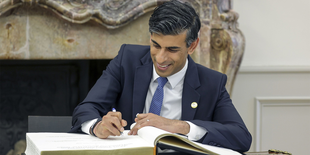 New U.K. Prime Minister Rishi Sunak calms markets, for now - Vimarsana News