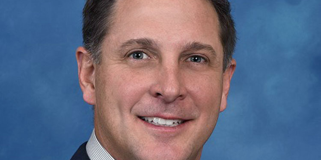 Former Macquarie executive designated head of distribution at AXS Investments - Vimarsana News