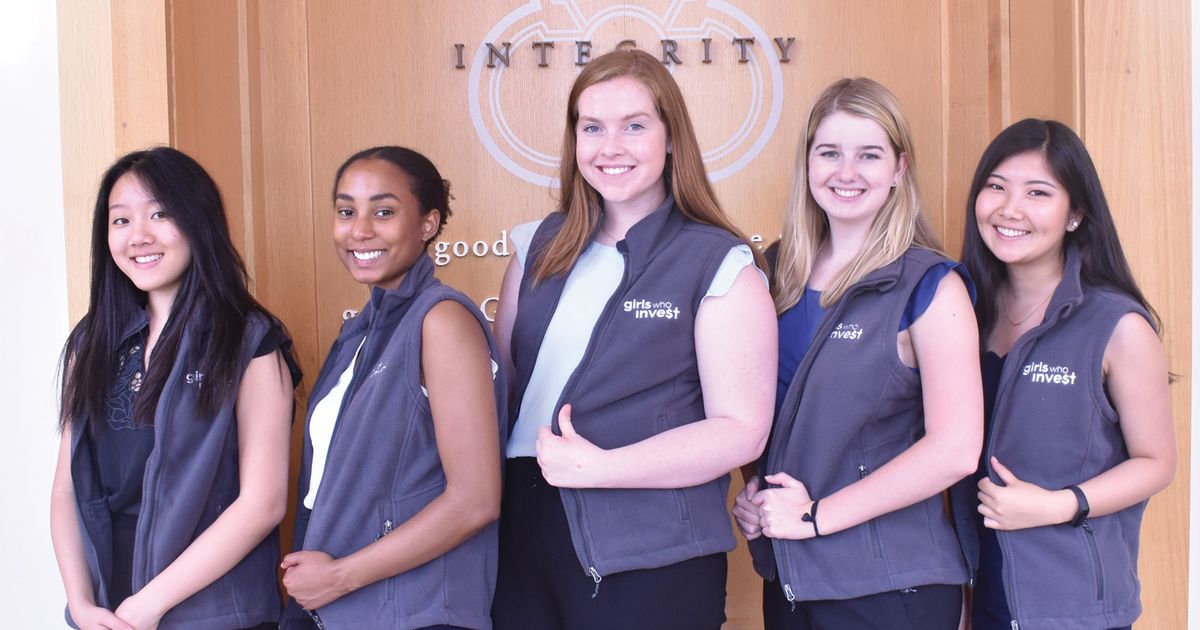 MetLife plans 3 summer internships for Girls Who Invest scholars