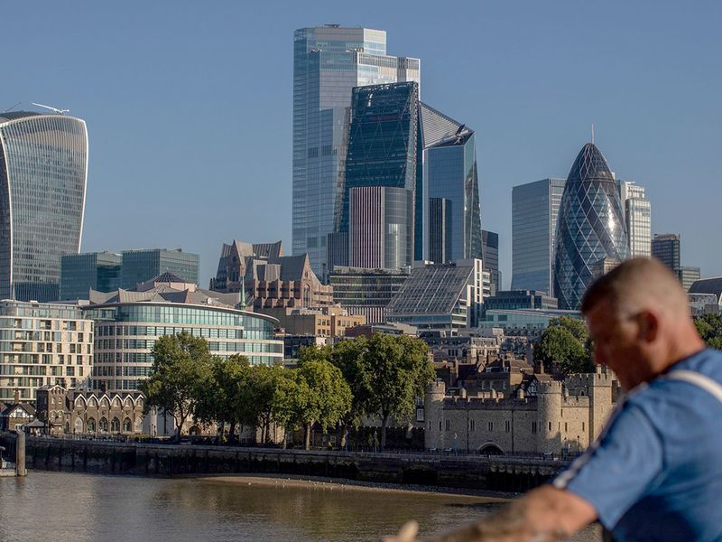 Kuwait wealth fund commits to London as it sues former managers - Vimarsana News